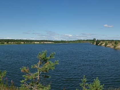 lake manniku