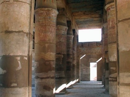 festival hall of thutmose iii louxor