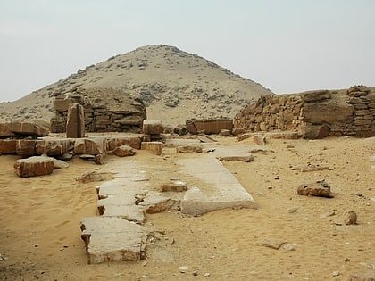 piramide de dyedkara isesi saqqara