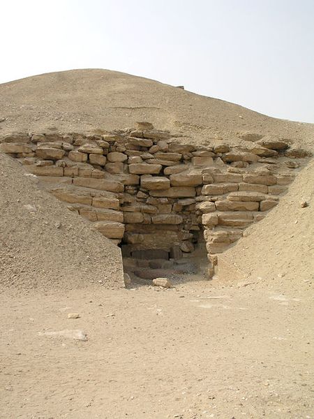 Amenemhet-I.-Pyramide