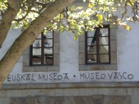 basque museum bilbao