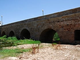 Puente romano sobre el río Albarregas