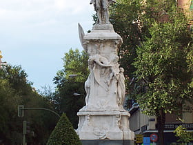 Monument to Quevedo