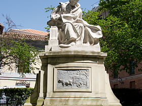 Statue of Emilia Pardo Bazán