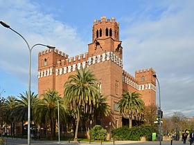 castell dels tres dragons barcelona