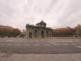 plaza de la independencia madrid