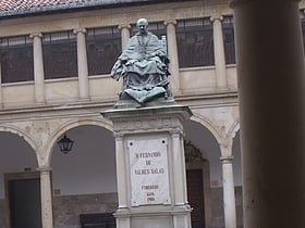 Monumento a Valdés Salas
