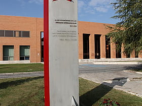 Memorial to the International Brigades