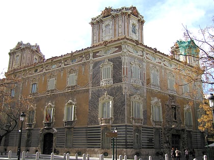 gonzalez marti national museum of ceramics and decorative arts walencja