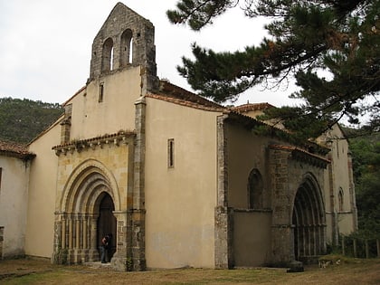 iglesia de san antolin de bedon llanes