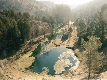 monumento natural de la fuentona calatanazor