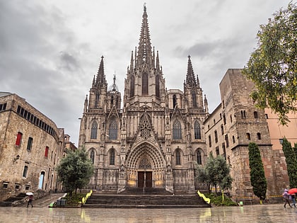 cathedrale sainte croix de barcelone