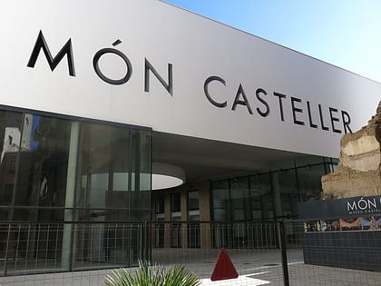 mon casteller human tower museum of catalonia valls