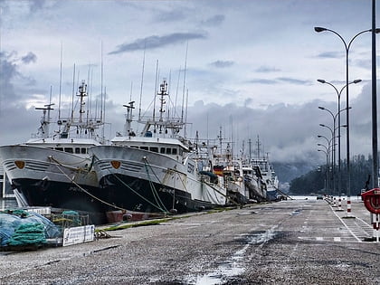port of marin and ria de pontevedra