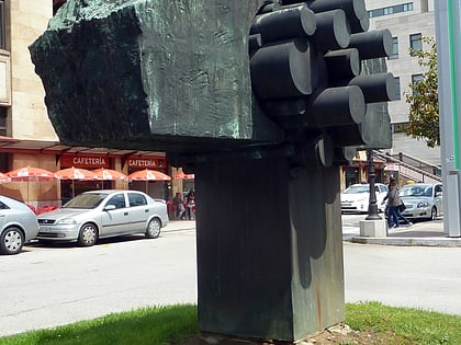 asturias sculpture oviedo