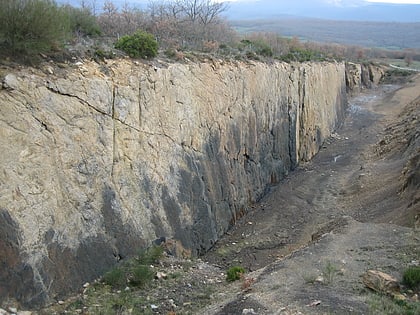 bosque fosil de verdena natural park of fuentes carrionas and fuente cobre montana palentina