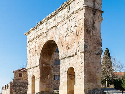 roman arch medinaceli