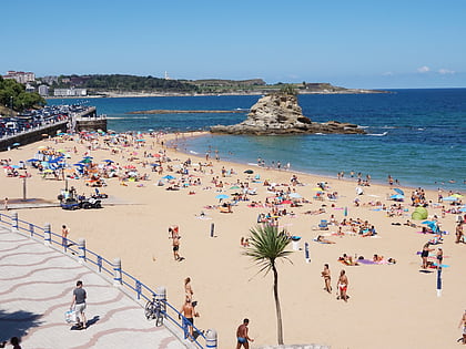 playa de el camello santander