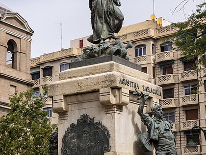Monument to Agustina de Aragón