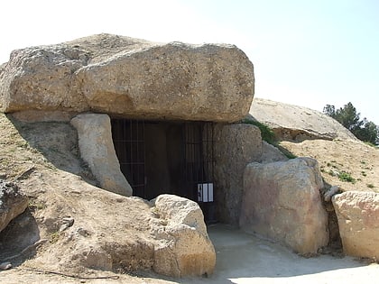 dolmen von menga antequera