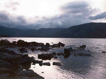 lago de sanabria sanabria lake natural park