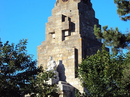 Monumento á Mariña Universal