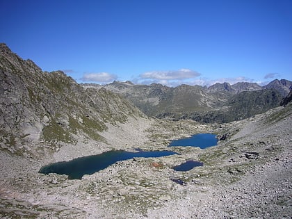 estanys dels gavatxos parc national daiguestortes et lac saint maurice