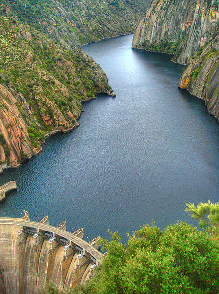 Aldeadávila Dam
