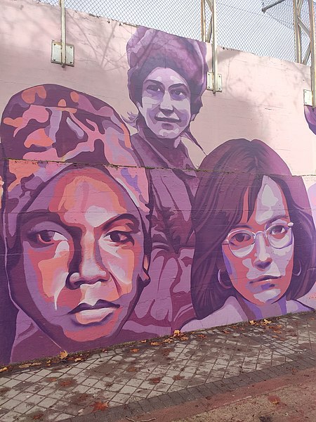 Mural feminista de la Concepción
