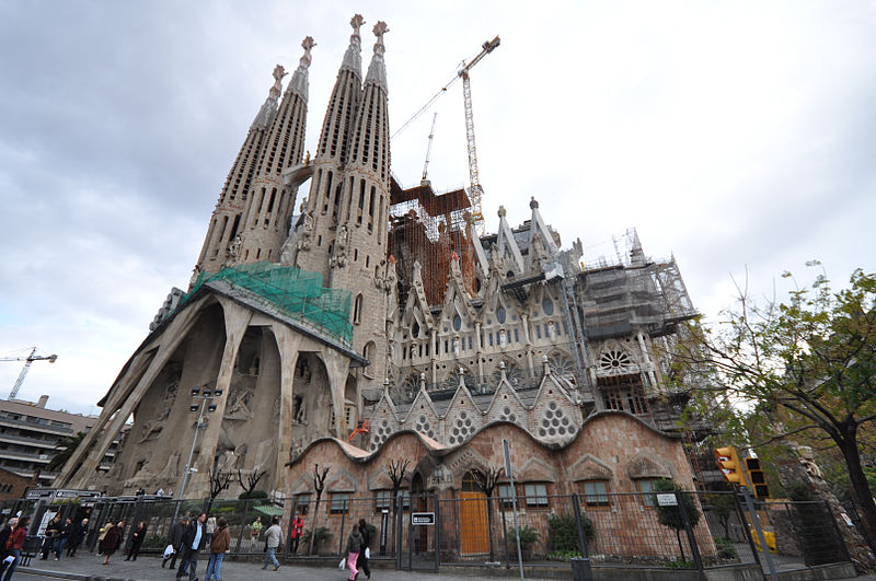 Sagrada Família Schools