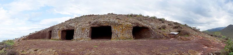 Four Doors cave site