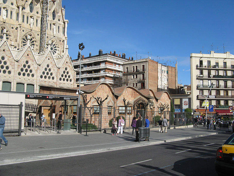 Sagrada Família Schools