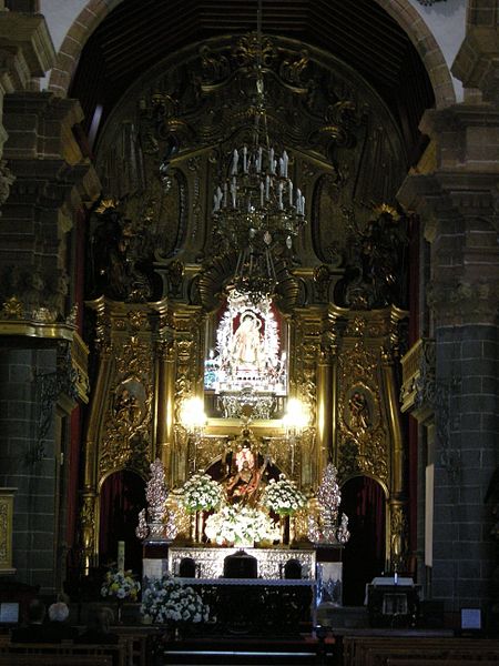 Basilica de Nuestra Senora del Pino