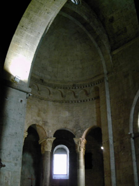 Monasterio de San Pedro de Besalú