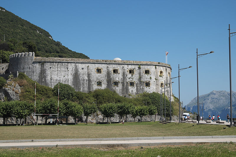 Fuertes de Santoña