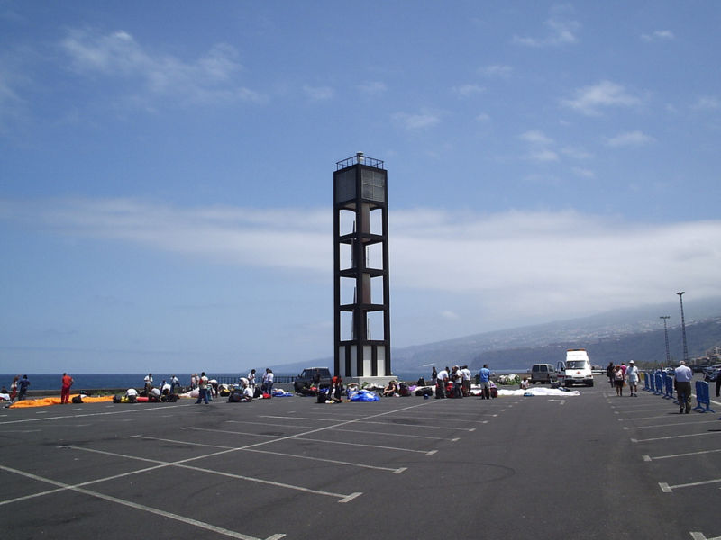 Puerto de la Cruz Lighthouse