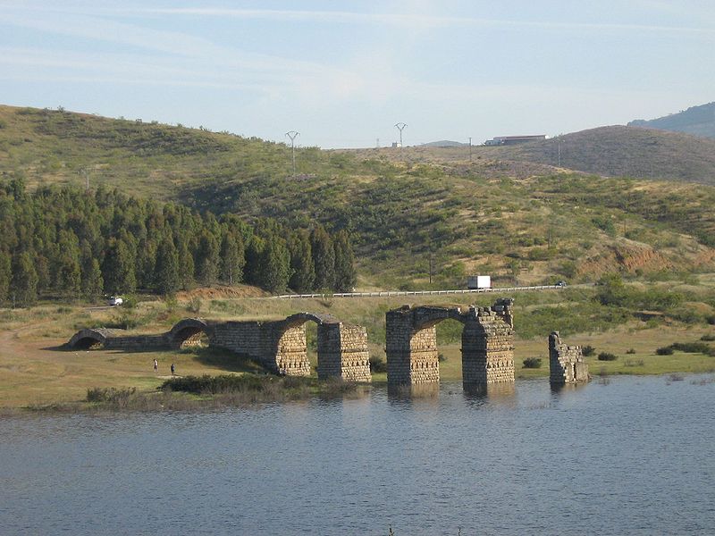 Alconétar Bridge