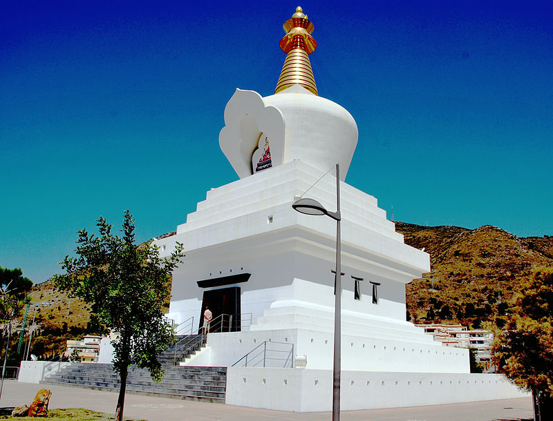 Stupa in Benalmádena