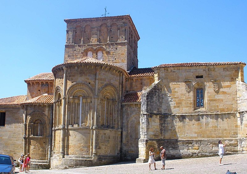 Collegiate church and cloister of St Juliana