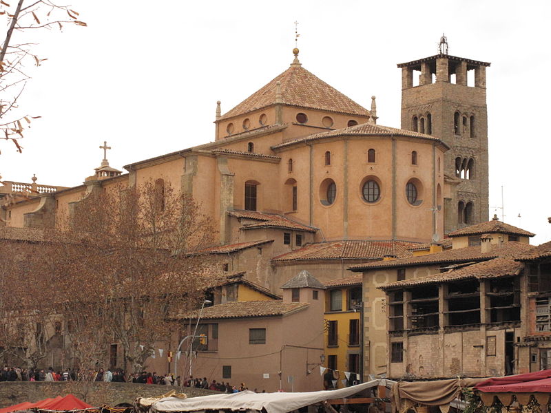 Cathédrale Saint-Pierre de Vic