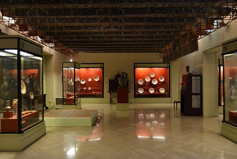 González Martí National Museum of Ceramics and Decorative Arts