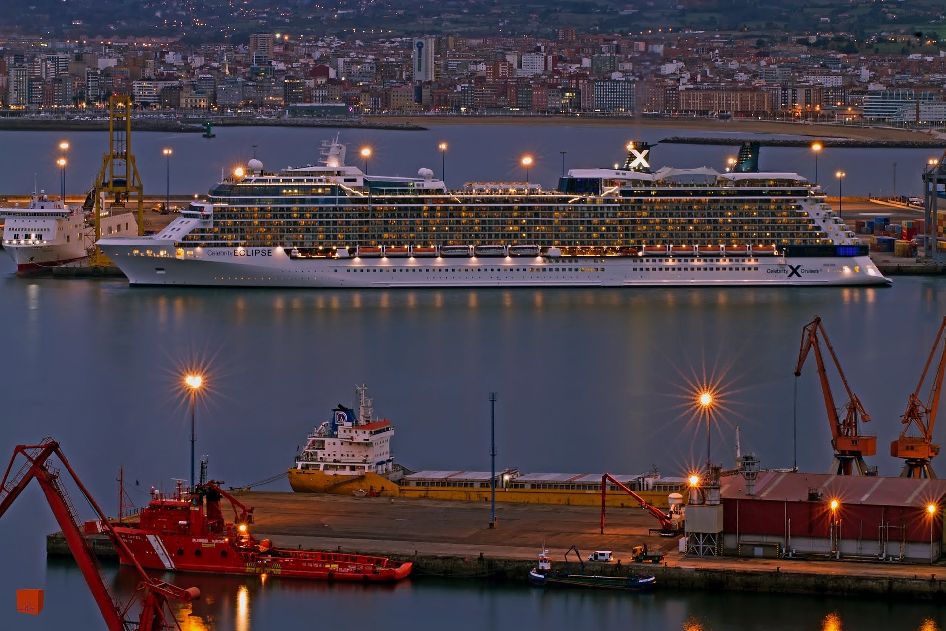 Puerto de Gijón, España