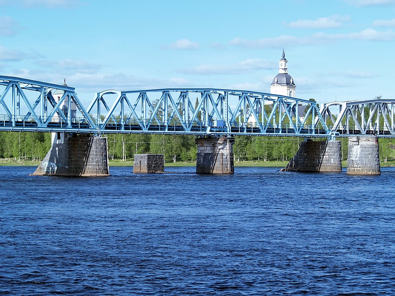 torne river railway bridge haparanda