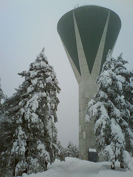 Mustankallio water tower