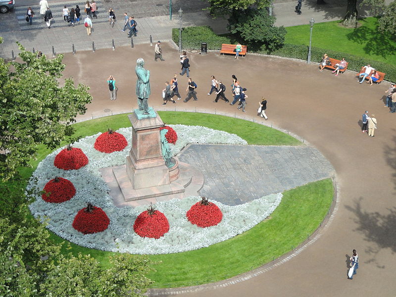 Statue of Johan Ludvig Runeberg