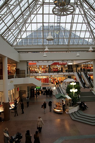 Hansa Shopping Centre