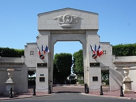 Levallois-Perret Cemetery