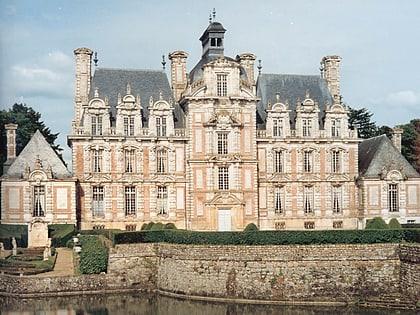 chateau de beaumesnil
