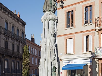 clemence isaure fountain toulouse