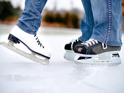 ice rink serre chevalier